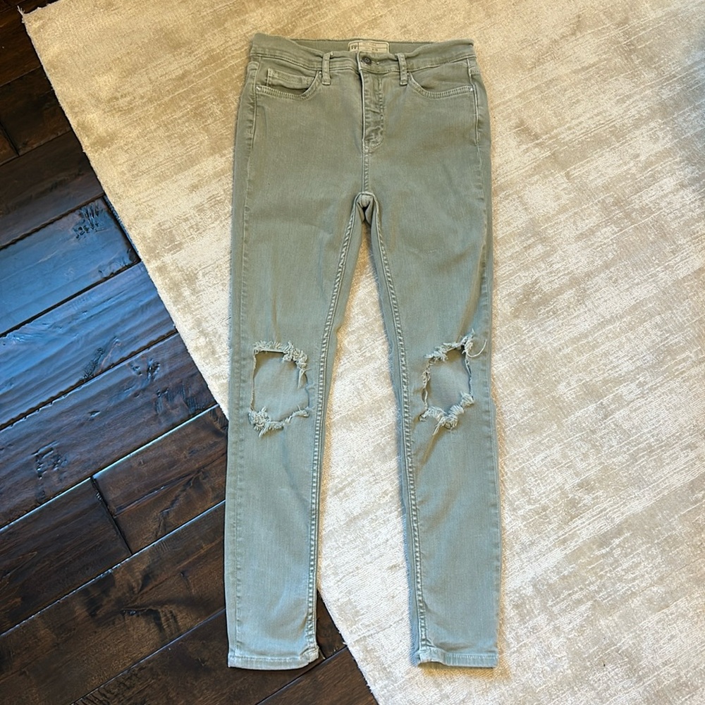 Free People Busted Knee Crop Ankle Skinny Jeans
